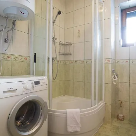 Apartament Jedrzejowka Lejlighed